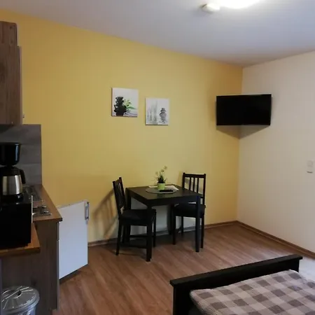 Apartmenthaus Mehrow 3*