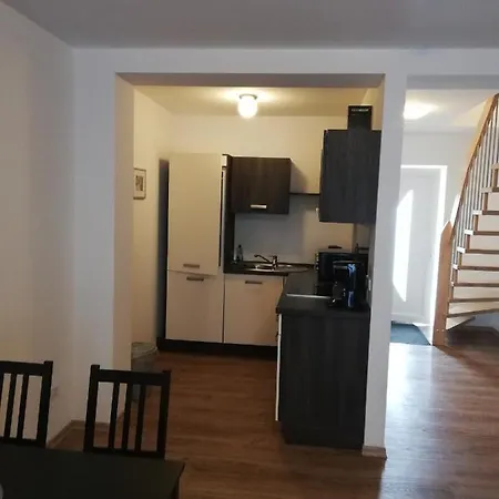 Apartmenthaus Mehrow Πανσιόν 3*