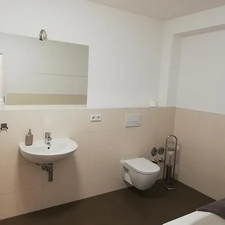 Apartmenthaus Mehrow Πανσιόν Ahrensfelde