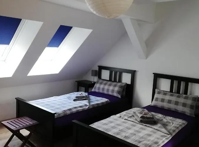 Apartmenthaus Mehrow 3*