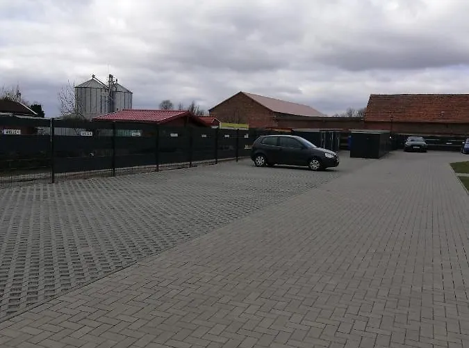 Apartmenthaus Mehrow Konukevi Ahrensfelde