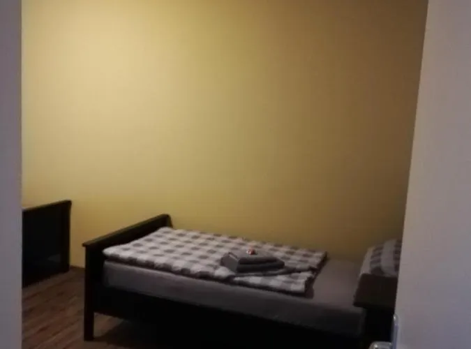 Apartmenthaus Mehrow Konukevi 3*